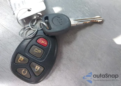 2014 Chevrolet Suburban 1500 Lt из США, поврежденный, VIN 1GNSKJE72ER230728